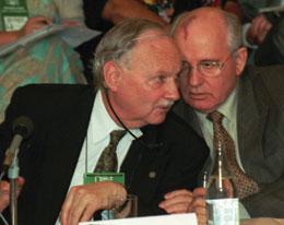 maurice-strong-mikhail-gorbachev